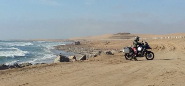 moto desert