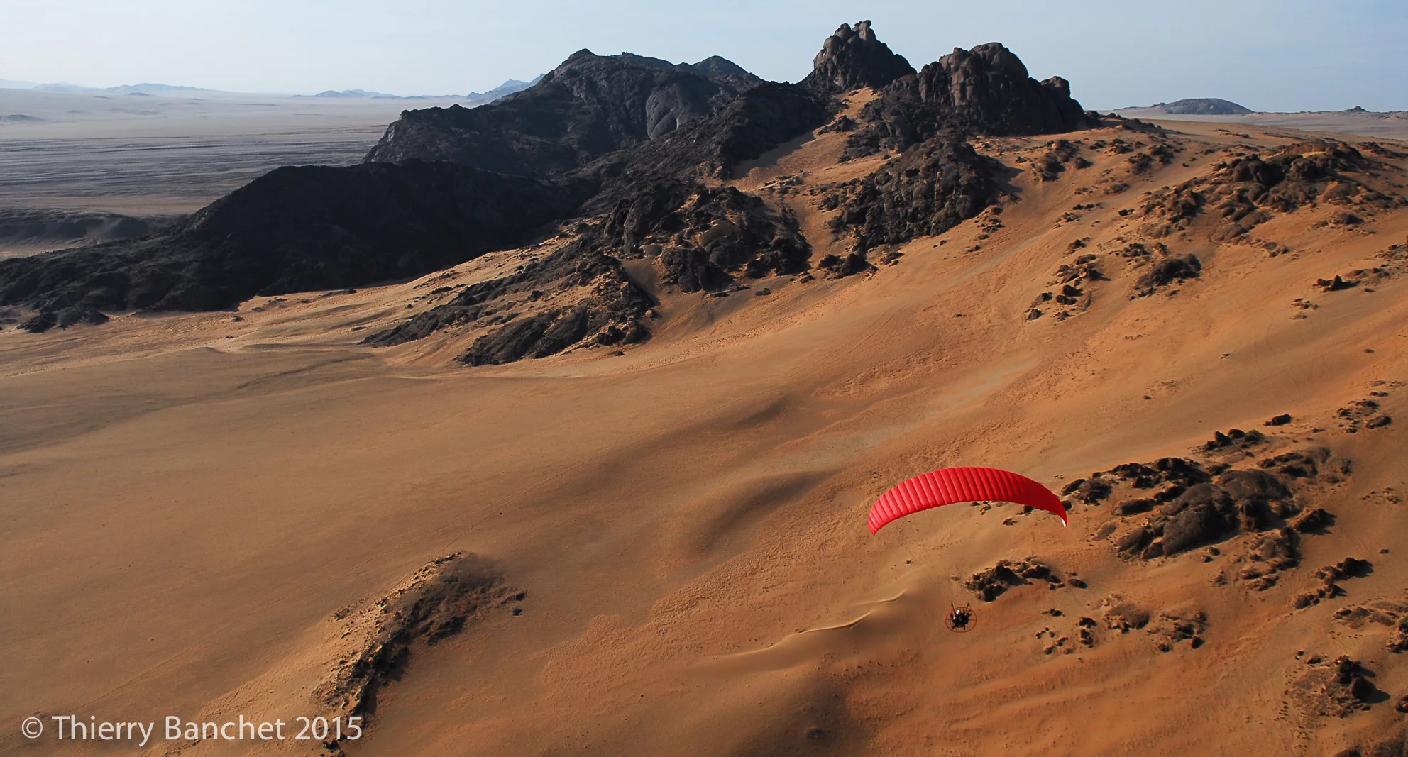 Read more about the article The Adventure by  SEAL, Episode 30: Training Expedition, Learn to Fly in Namibia