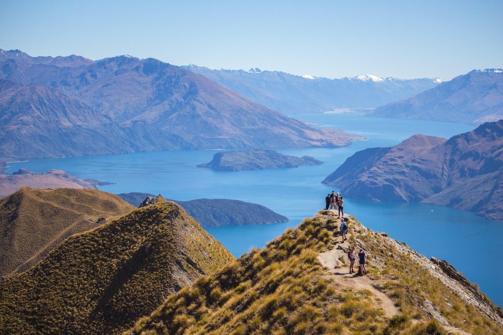 roys peak, wanaka, lake, mountains, tourists, hikers, hiking, peak, alpine, new zealand, south island, nature, scenery, new zealand, new zealand, new zealand, new zealand, new zealand