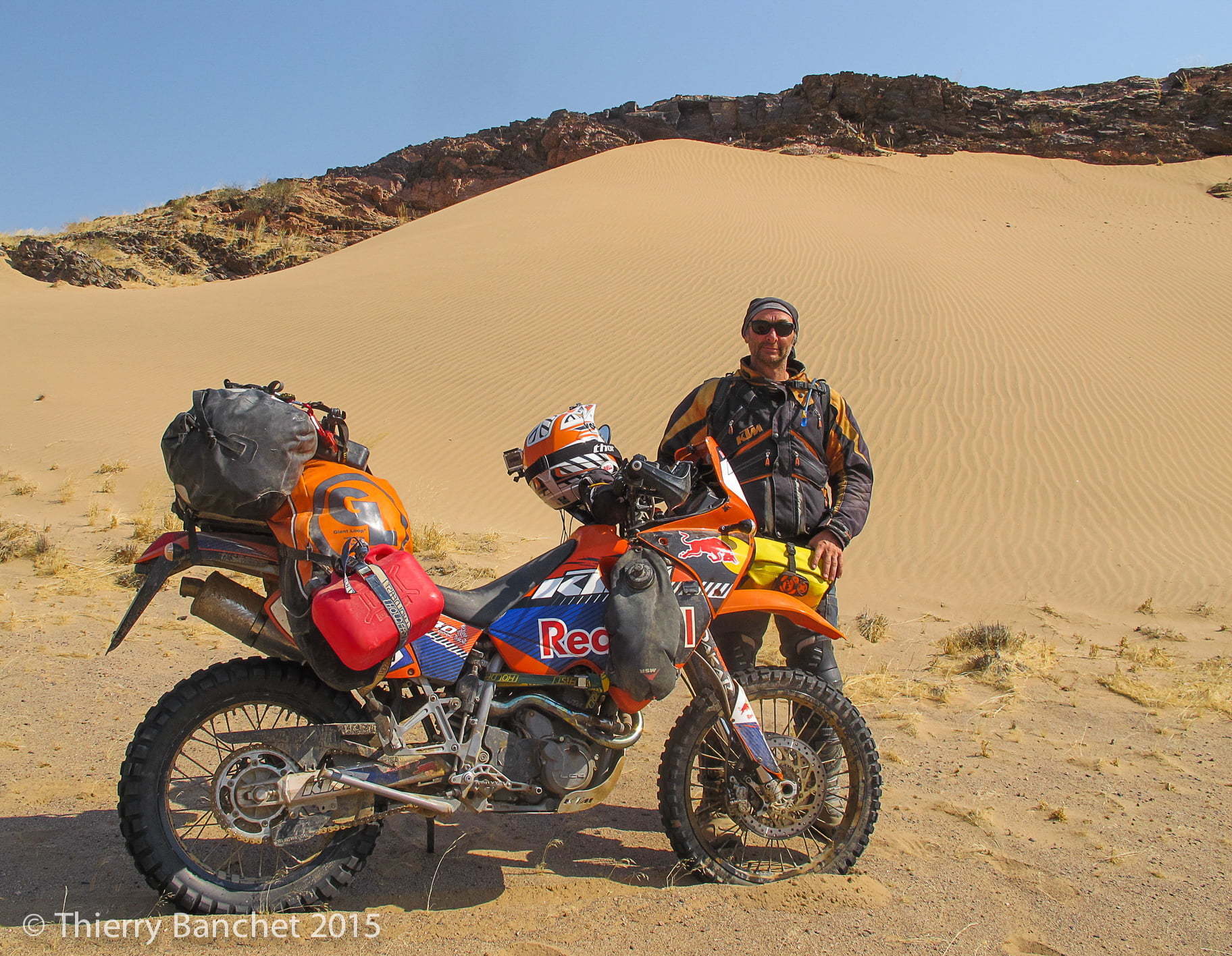 Lire la suite à propos de l’article L’Aventure selon SEAL, épisode 18 : Expédition à moto en Namibie vivez votre PARIS-DAKAR